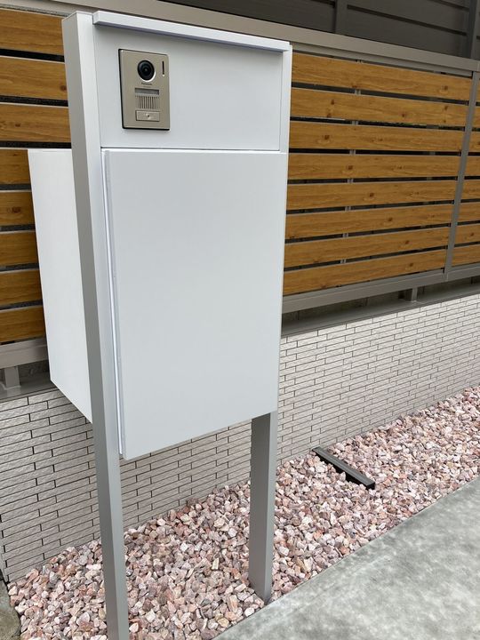 宅配ボックス設置工事 - 東京都板橋区｜有限会社サタケ工業|リフォーム 